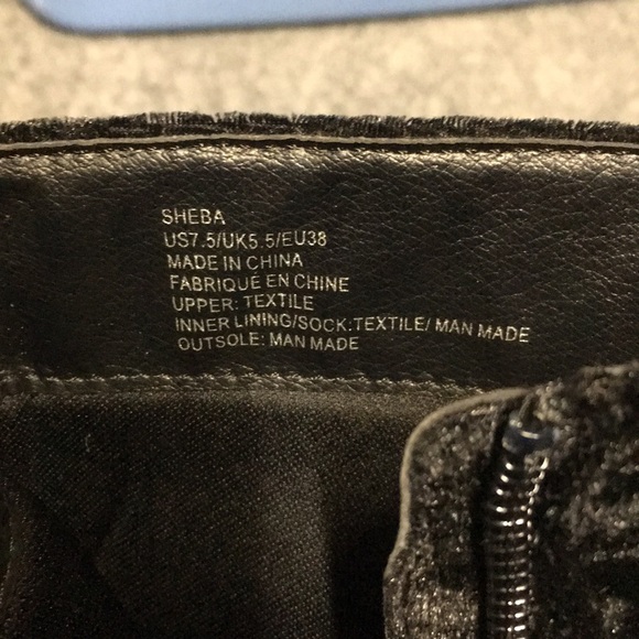 Shoedazzle Black Velvet Heeled Boots size 7.5 - Picture 4 of 7